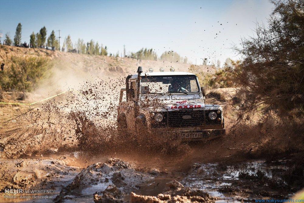 Chế độ lái 4WD lý tưởng khi off-roading.